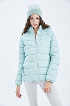 DeFacto Su İtici Rüzgar Geçirmez DeFactoFit Slim Fit Kapüşonlu Mont Z0803AZ23SPTR426